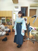 ミナル美容室&nbsp;卒業式の袴