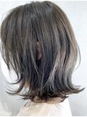 外ハネウルフボブ