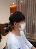 緩めの ツイスト パーマ メンズカット