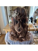 ヘアスペース リズム グリーン(Hair space Rizm green)&nbsp;フワフワハーフアップ
