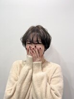 アイナ(AINA)&nbsp;ゆる巻きショート