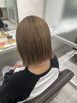 リアン バイ キートス(Lien by kiitos) ミルクティーカラー/ダブルカラー/寒色ベージュ