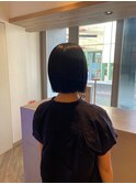 ぱつっとボブ