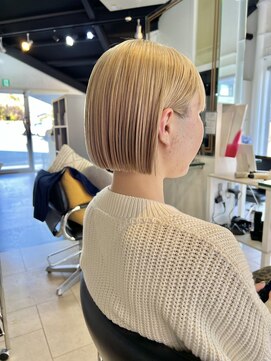 ロナ 岡崎竜美丘店(RONA) ハイトーンタッセルボブ♪