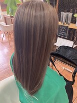 ヘアディレクション ビークス 上並榎店(HAIR DIRECTION BEECX)&nbsp;ナチュラルグレージュのアンブレラカラー