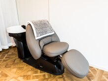 ぺコラの雰囲気（フルフラットのシャンプー台で至福の時間を♪）