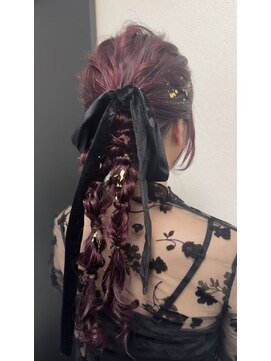 ミチ ノア(mich-nor-) ヘアアレンジ/ヘアセット/チェリーピンク