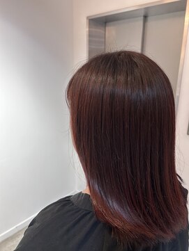 アヴァンス 広島本通店(AVANCE.) この秋王道レッドカラー