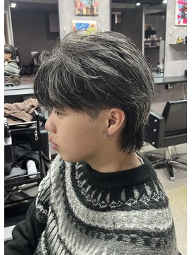 セカンド(2ND) 毛流れウルフ×シルバーメッシュ