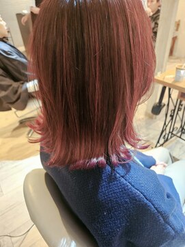 ベベ('BEBE) ミディアム ピンクカラー