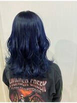 イロ ジェイアール JR奈良店(IRO) ネイビーブルー/ダブルカラー/レイヤーカット