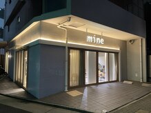 マイン(mine)の雰囲気（ネオンの看板が目印【カラー/ブリーチなし/ヘッドスパ】）
