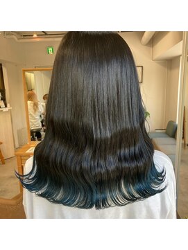 フツーロ 栄(FUTURO) #毛先カラー#ブルーブラック#韓国風