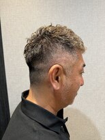 ランソ 新宿(RUNSO)&nbsp;フェザーパーマ×サーフカール×刈り上げセンターパート