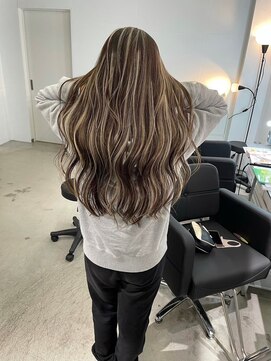 キング 枚方店(K!ng) ハイライトカラーミルクティーベージュケアブリーチダブルカラー