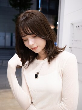 ビュートリアム265(BEAUTRIUM 265) ◆ミディアムレイヤー/レイヤーカット/銀座/オリーブベージュ