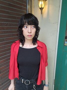 アリュー(allu) 外国人風ウルフパーマ