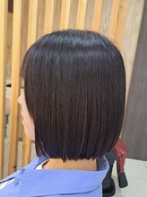 スタイリー(STYLEE) サラツヤなボブカットで、軽やかヘア♪