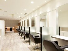 ソシエ 近鉄橿原店の雰囲気(席の間には仕切りがあり、ゆったりとおくつろぎいただけます)