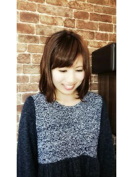 エミューヘアー(emu hair) ゆるふわボブ