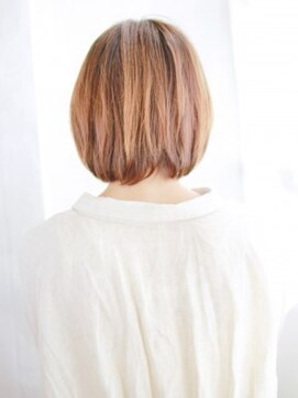ヘアメイク ナル(hair make nalu) ★おろし流しの前髪の内巻きボブスタイル★