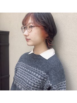 マウロア(MAULOA) "ショートマッシュウルフ…インナーカラー"ayumi