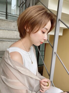 ロンド ストラーダ 心斎橋(Lond strada) ショート×ハイライト白髪ぼかし×シルキーベージュ[心斎橋]