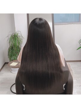 ウルティア(ulutia) ダークブラウン