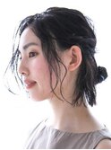 三軒茶屋_レディース_黒髪_コテ巻き_ヘアアレンジ_ハーフアップ