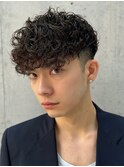 スペインカール原宿外国人風パーマ刈り上げフェードスパイラル