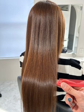 エフ(F) 髪質改善トリートメント