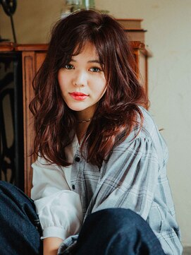 スタリー(Starry) カジュアルロングスタイル20代/30代/40代/ハレマチ通り