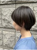 マッシュショート 小顔ショート 透明感