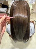 髪質改善カラー ブラウン ツヤ髪スタイル