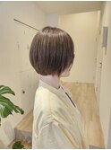ショートボブ