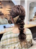 大人可愛い編みおろしヘア♪