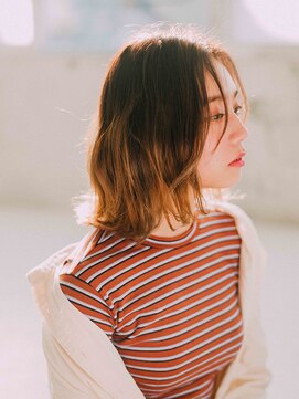 アジュール 倉敷店(Azule) Azule/外ハネスタイル/ベージュ