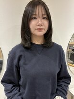 ラミエバイメルト 下北沢(lamie by melt) アッシュオリーブミディアムレイヤー顔周り小顔カットクビレヘア