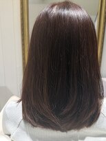 クオレ(CUORE) 春ツヤピンクの大人ミディレイヤー