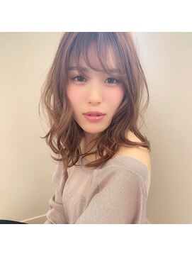 マリアバイアフロート(Maria by AFLOAT) 【添田】大人かわいいヘルシーレイヤーミディイルミナカラー