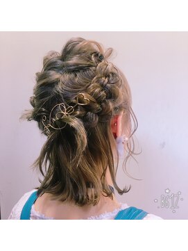 モードケイズ 松原店(MODE K's) 編み込みアレンジ