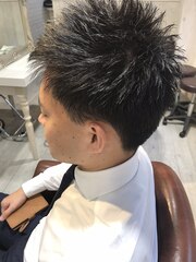 スパイキーショートbyLisa【Amanhair 吉祥寺】