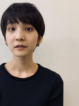 モロコ 神保町 九段下店(moloco) 20代30代40代ショートヘア簡単スタイリング【神保町/九段下】