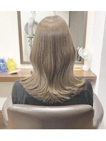 アルバ ヘアリゾート(ALBA)&nbsp;【ALBAさわ】色落ちを生かしたブリーチなしミルクティー　☆★