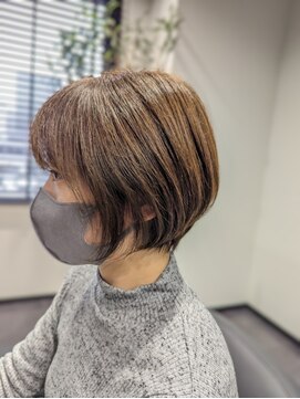 ギンザカミノア 東口店 高崎(GINZA CAMINOIA) 丸みショート/アッシュブラウン