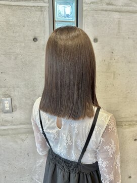 ラベストクズハ(LOVEST KUZUHA) オリーブ×グレー