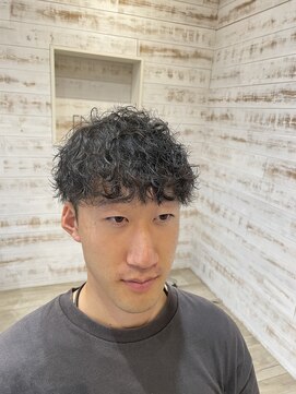 アンソレイユ ヘアー ガーデン(ensoleille hair garden) 波巻きスパイラル