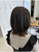 顔まわりレイヤーのアッシュベージュ