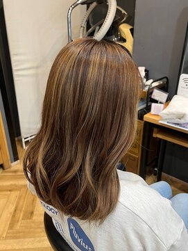 アルター(aL ter) ハイライトカラー［アンブレラカラー/こなれミディ/イメチェン］