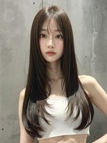 ムウ 難波(MOU)&nbsp;レイヤーカットボブルフ黒髪ネビージュ小顔ワンレン20代30代40代